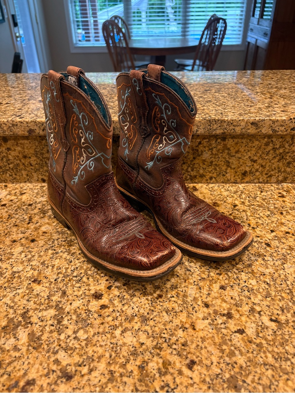 Ariat Fatbaby Western Boots Saddle Brown Teal Stitching 6.5 Square Toe READ